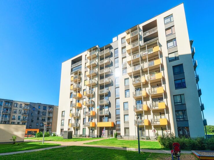 imgi_20_complex-modern-apartment-building-with-children-playground-as-other-outdoor-facilities_250132-16648